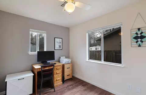 391 Branstetter Ln, Redding, CA 96001 photo 16