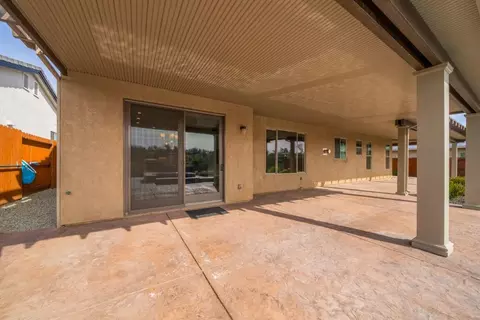 Exterior - 948 Katmai Pl, Redding, CA 96001 photo 25 of 30