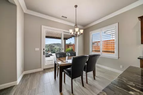 Dining - 948 Katmai Pl, Redding, CA 96001 photo 2 of 2