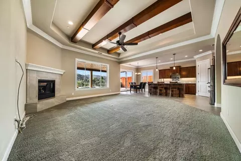 Living - 948 Katmai Pl, Redding, CA 96001 photo 5 of 8