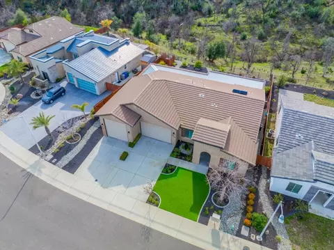 View/Area - 948 Katmai Pl, Redding, CA 96001 photo 8 of 24
