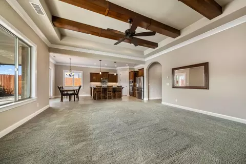Living - 948 Katmai Pl, Redding, CA 96001 photo 7 of 8