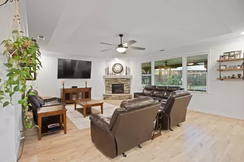 3496 Carlsbad Ln, Redding, CA 96002 photo 8