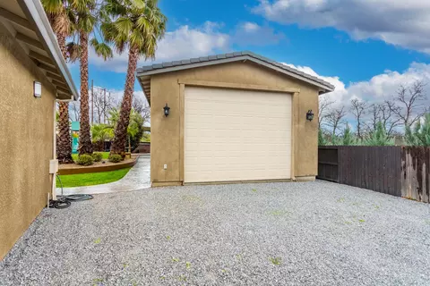 3496 Carlsbad Ln, Redding, CA 96002 photo 18