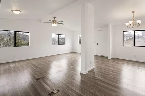 14635 Spring Branch Rd, Redding, CA 96003 photo 8