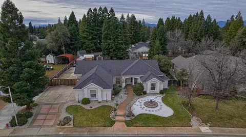 4465 Brittany Dr, Redding, CA 96002 photo 3