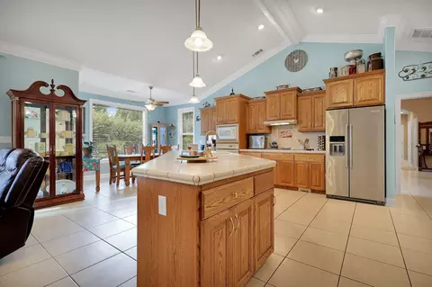 4465 Brittany Dr, Redding, CA 96002 photo 18