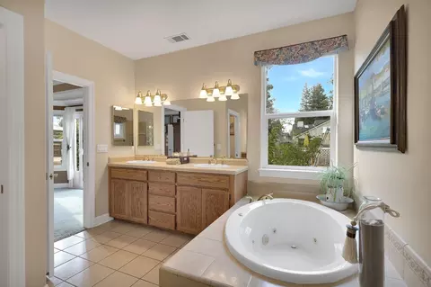 4465 Brittany Dr, Redding, CA 96002 photo 42