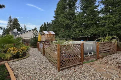 4465 Brittany Dr, Redding, CA 96002 photo 61