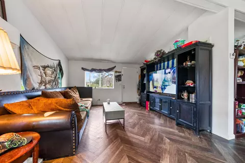 11894 Best Ln, Redding, CA 96003 photo 4
