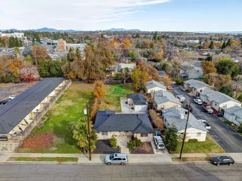 View/Area - 1110 Gold St, Redding, CA 96001 photo 2 of 2