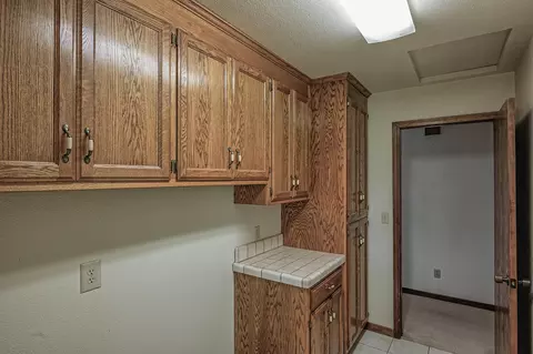 19701 Paso Robles Ave, Redding, CA 96003 photo 37