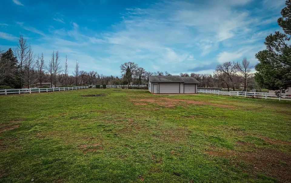  19701 Paso Robles Ave, Redding, CA 96003 photo 40