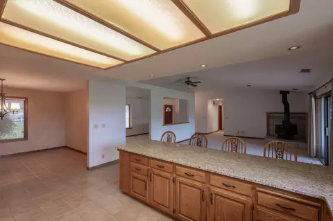 19701 Paso Robles Ave, Redding, CA 96003 photo 20