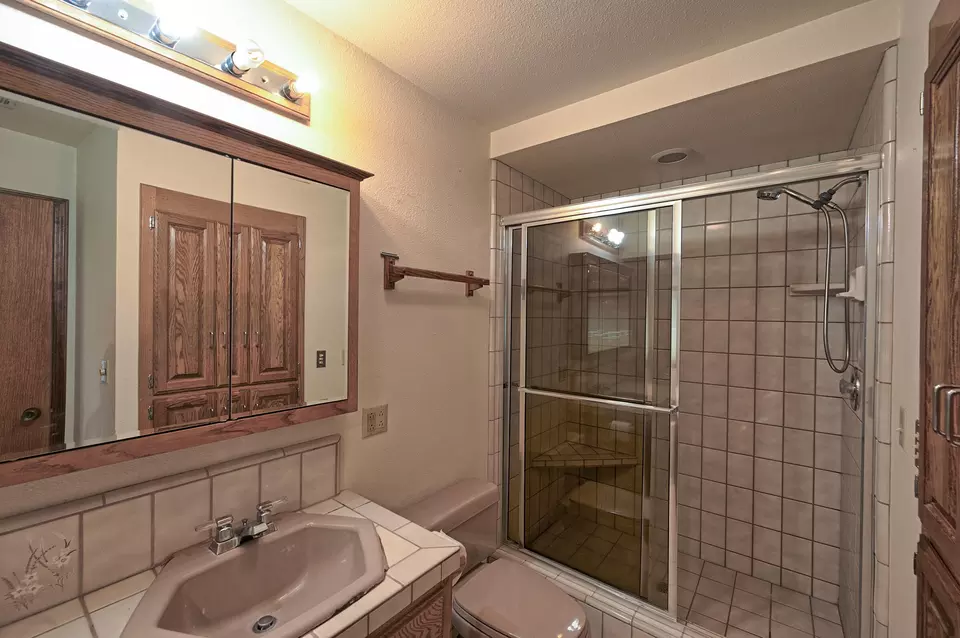  19701 Paso Robles Ave, Redding, CA 96003 photo 26