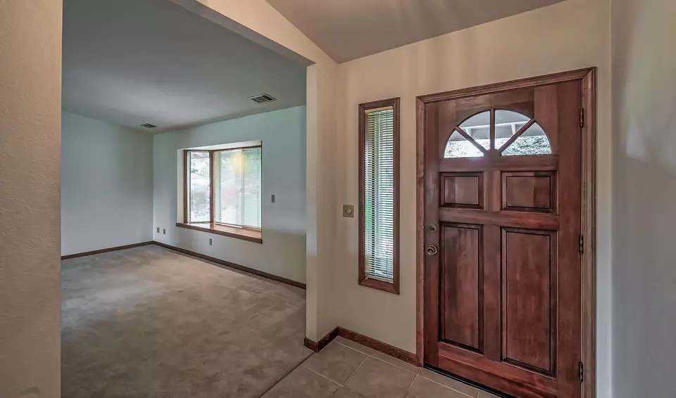  19701 Paso Robles Ave, Redding, CA 96003 photo 8