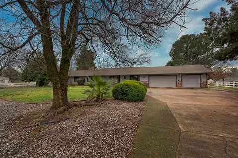 19701 Paso Robles Ave, Redding, CA 96003 photo 3