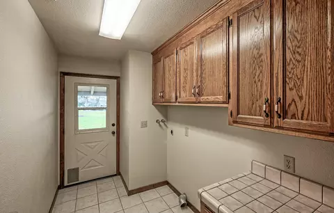 19701 Paso Robles Ave, Redding, CA 96003 photo 36