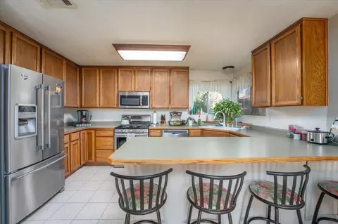 Kitchen - 2055 Walbridge St, Red Bluff, CA 96080 photo 1 of 3