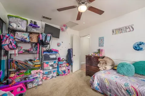 Bedroom - 2055 Walbridge St, Red Bluff, CA 96080 photo 7 of 9