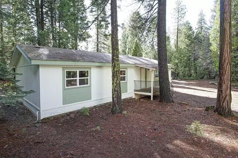 33960 Forest Glenn Dr, Shingletown, CA 96088