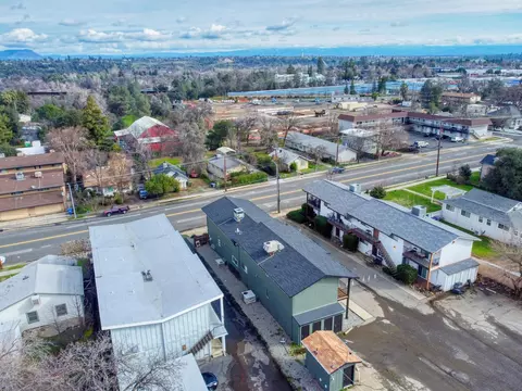 View/Area - 944 West St, Redding, CA 96001 photo 4 of 5