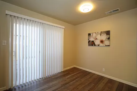 2015 Canal Dr, Redding, CA 96001 photo 5