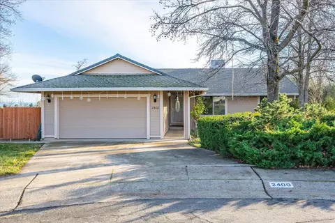 2400 Annette Dr, Redding, CA 96001 photo 2