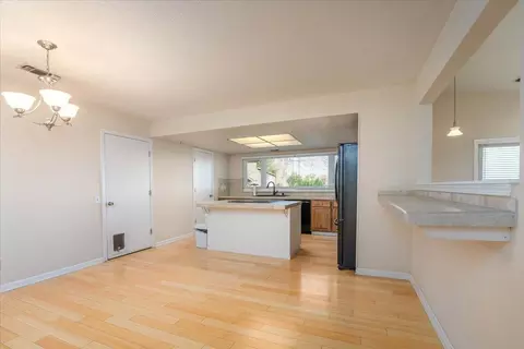 2400 Annette Dr, Redding, CA 96001 photo 8