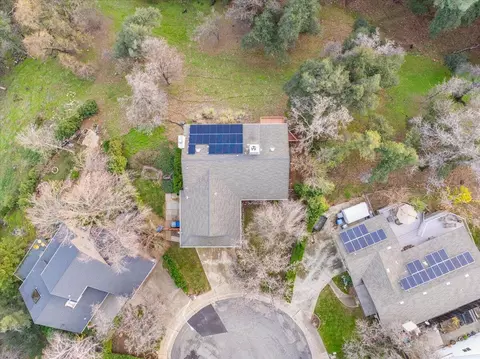 2400 Annette Dr, Redding, CA 96001 photo 5