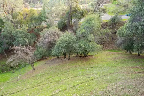 2400 Annette Dr, Redding, CA 96001 photo 43