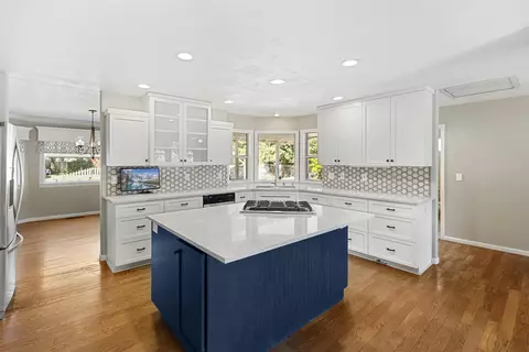 Kitchen - 4340 Glen Vista Ct, Redding, CA 96002 photo 1 of 5