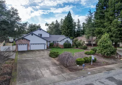View/Area - 4340 Glen Vista Ct, Redding, CA 96002 photo 1 of 6