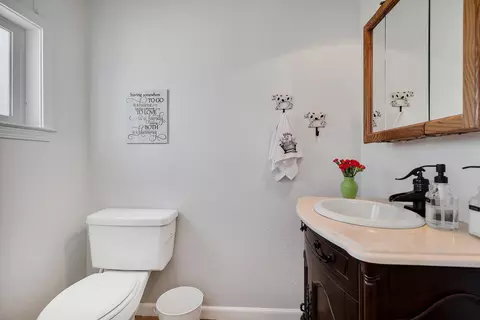 10077 Road Runner Way, Redding, CA 96003 photo 17