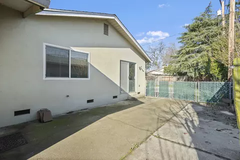 2054 Meadowbrook Dr, Redding, CA 96001 photo 16