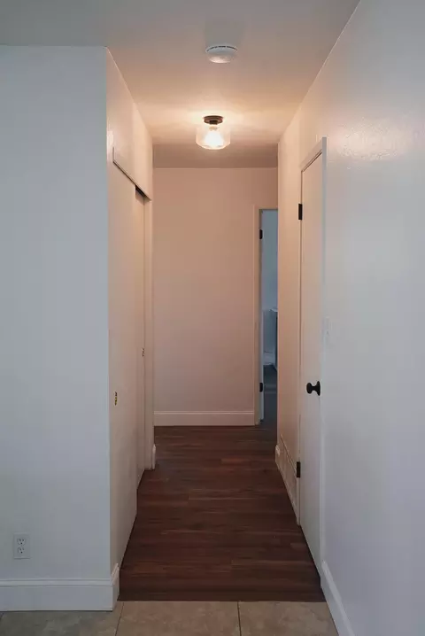 Entry Way - 3140 Stratford Ave, Redding, CA 96001 photo 1 of 2