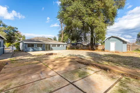 1215 Harpole Rd, Redding, CA 96002 photo 24