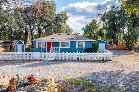 1215 Harpole Rd, Redding, CA 96002 photo 28
