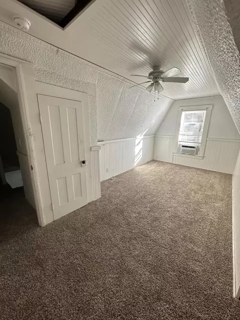 2036 Placer St, Redding, CA 96001 photo 10
