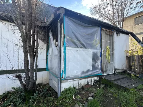 2036 Placer St, Redding, CA 96001 photo 3