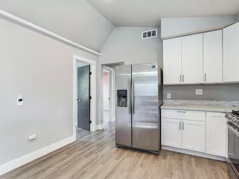 Kitchen - 1643 Canby Rd, Redding, CA 96002 photo 6 of 6