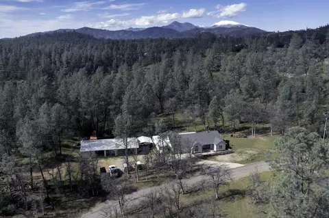 View/Area - 16877 Power Line Rd, Redding, CA 96001 photo 1 of 2