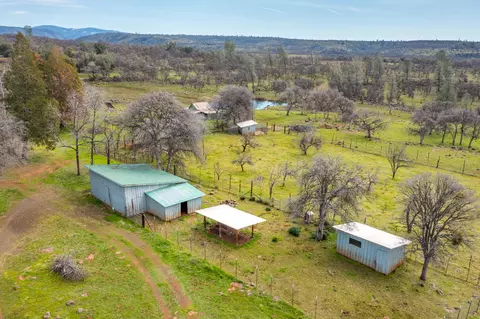 View/Area - 30125 Manton Rd, Manton, CA 96059 photo 2 of 11