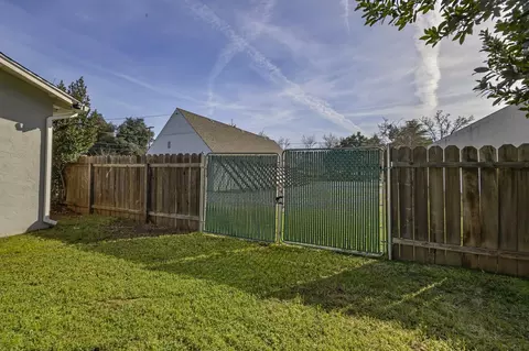 Exterior - 2962 Churn Ct, Redding, CA 96002 photo 8 of 13