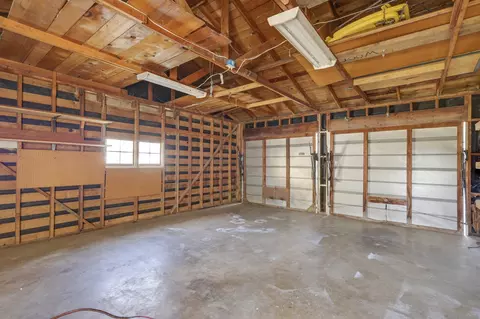Exterior - 2962 Churn Ct, Redding, CA 96002 photo 10 of 13