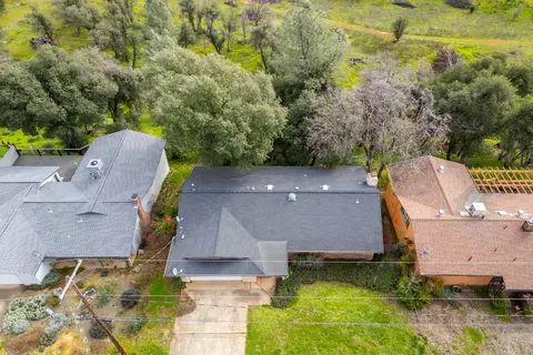 3929 Alma Ave, Redding, CA 96002 photo 2