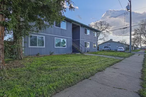 1125 Union St, Red Bluff, CA 96080 photo 3