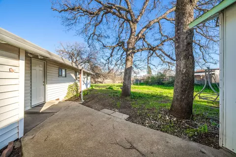 Exterior - 3377 Keswick Dam Rd, Redding, CA 96003 photo 7 of 13