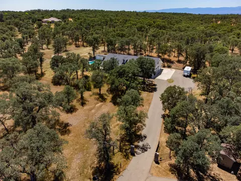 20041 Clay Ct, Cottonwood, CA 96022