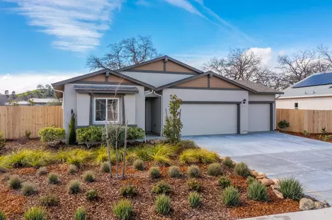 3845 Thea Dr Lot 4 Dr, Redding, CA 96001